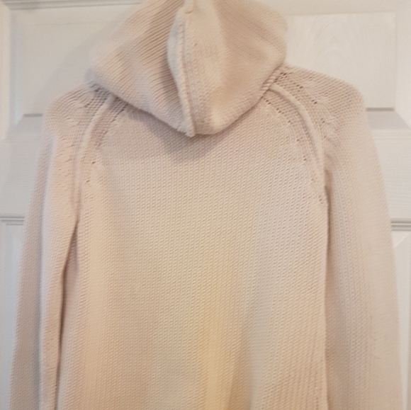 🧥 Maryk & Co. Knit Hoodie - Picture 10 of 11